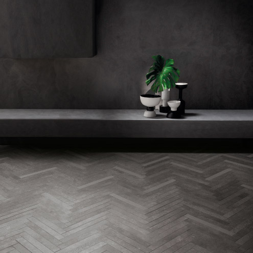 Kronos: Indoor and Outdoor Ceramics